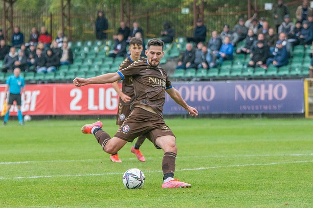 西和C羅也 西和C羅也